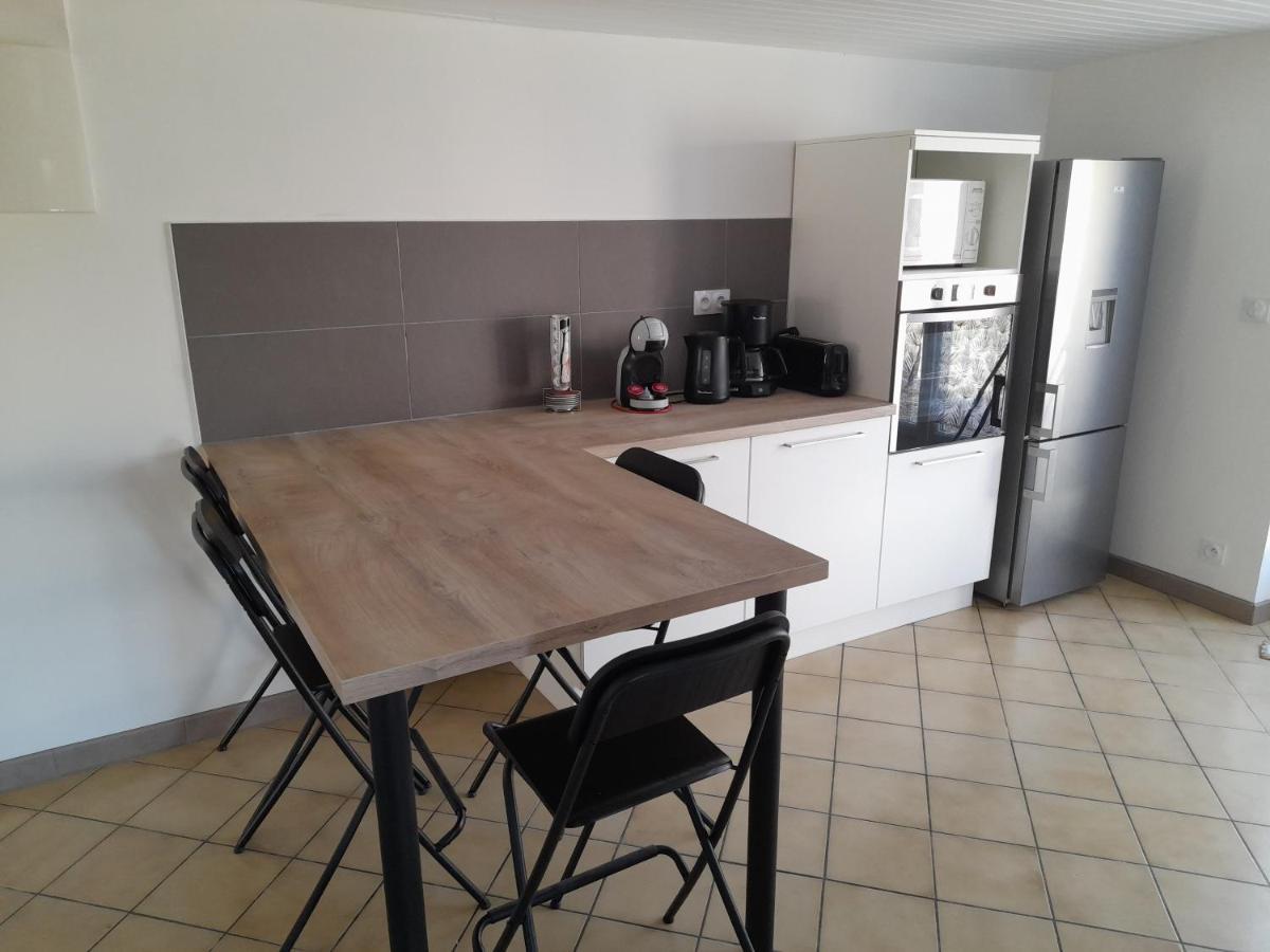 La Cantiniere Fougerolles-Saint-Valbert ภายนอก รูปภาพ